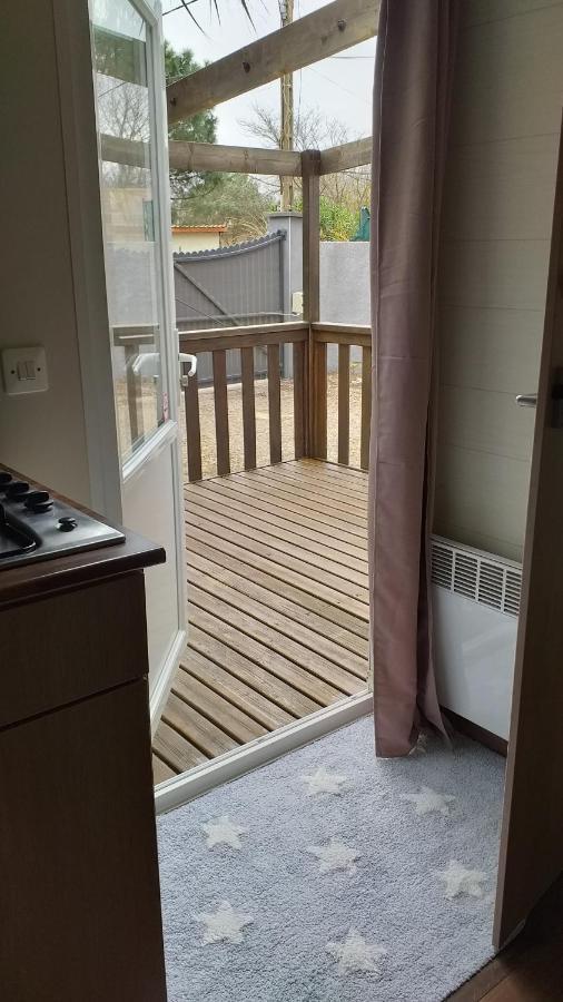 Mobilhome Chez Cathy & Simon Marseillan (Herault) Exterior foto