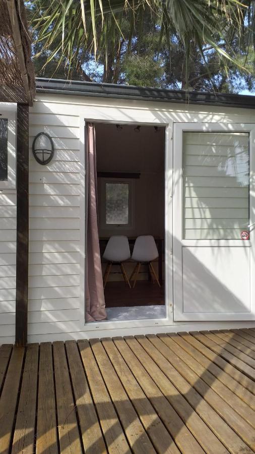 Mobilhome Chez Cathy & Simon Marseillan (Herault) Exterior foto