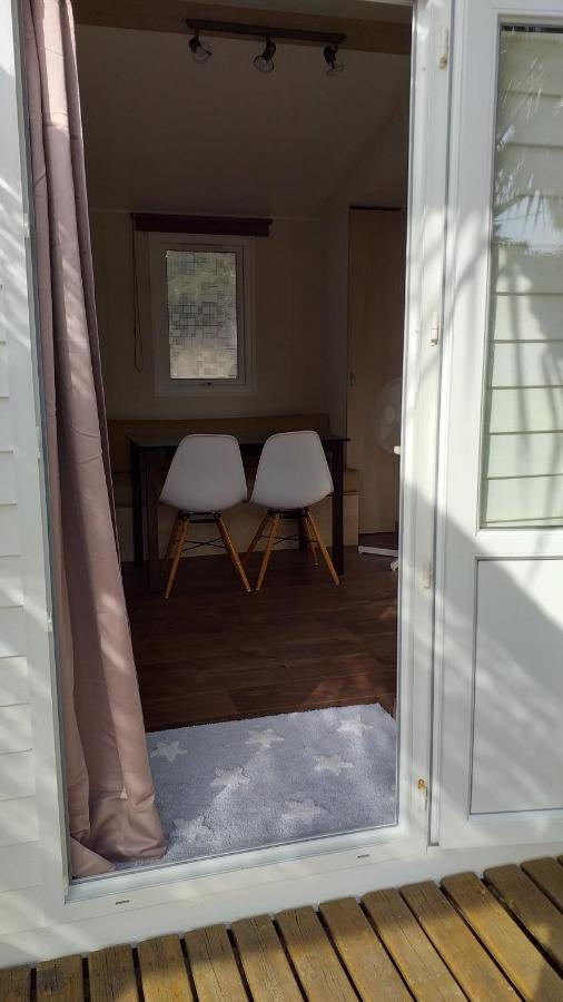 Mobilhome Chez Cathy & Simon Marseillan (Herault) Exterior foto