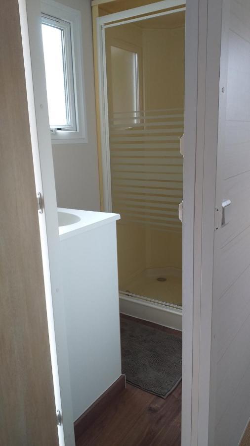Mobilhome Chez Cathy & Simon Marseillan (Herault) Exterior foto